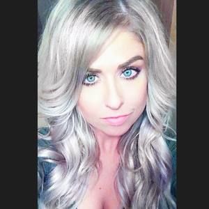 Meet your Posher, Jenna